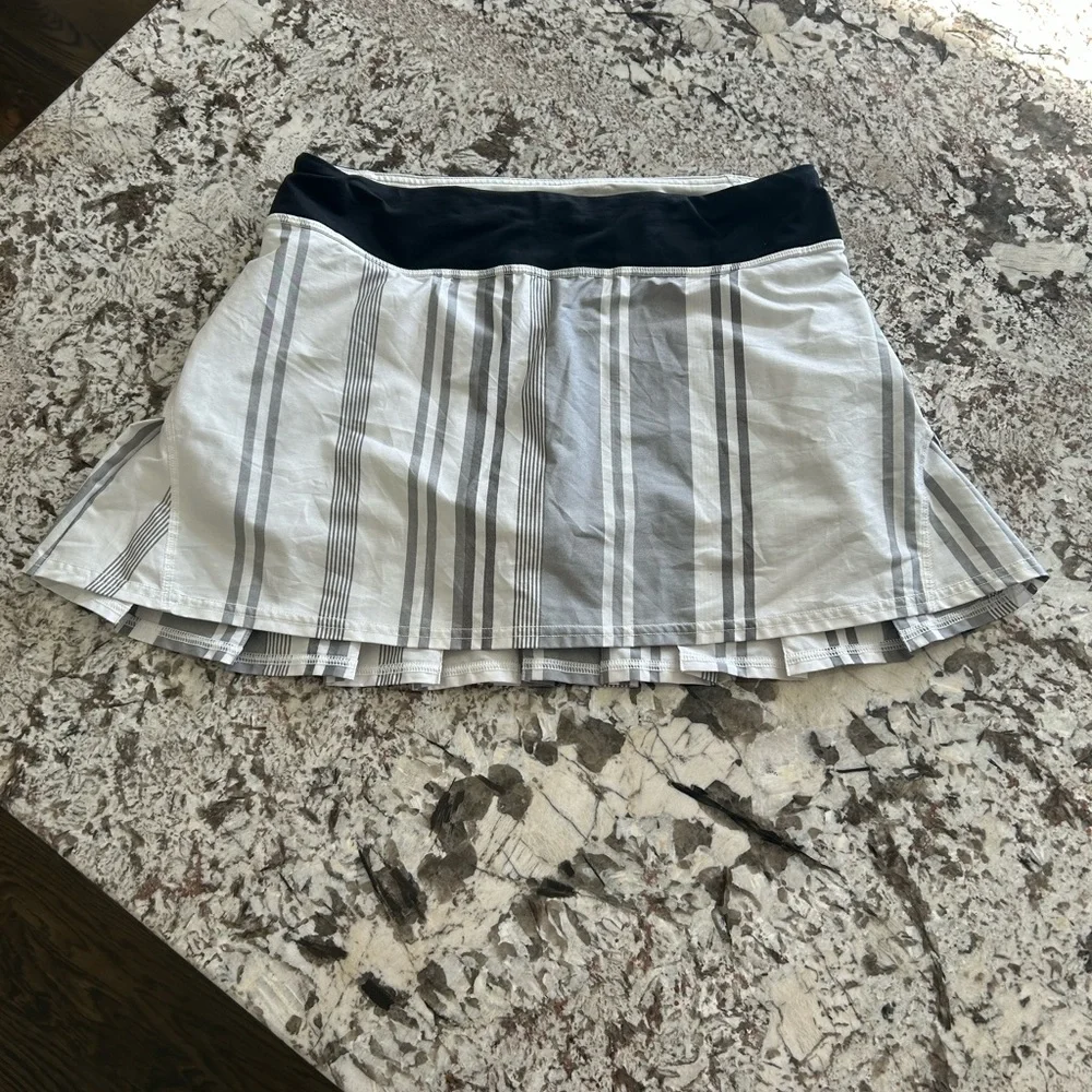 Lululemon Athletica Pace Setter Skirt - Picture 5 of 12